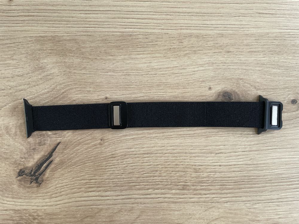 Apple Watch czarny pasek nylonowy, magnetyczny 42-49 mm