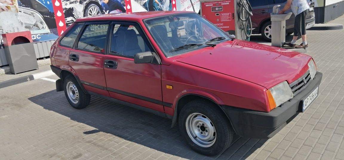 ВАЗ 21093 газ/бензин.
