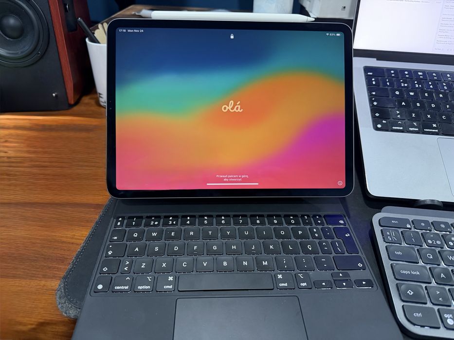 iPad Pro 11’ (2018) - Como Novo! Inclui Pencil e Keyboard