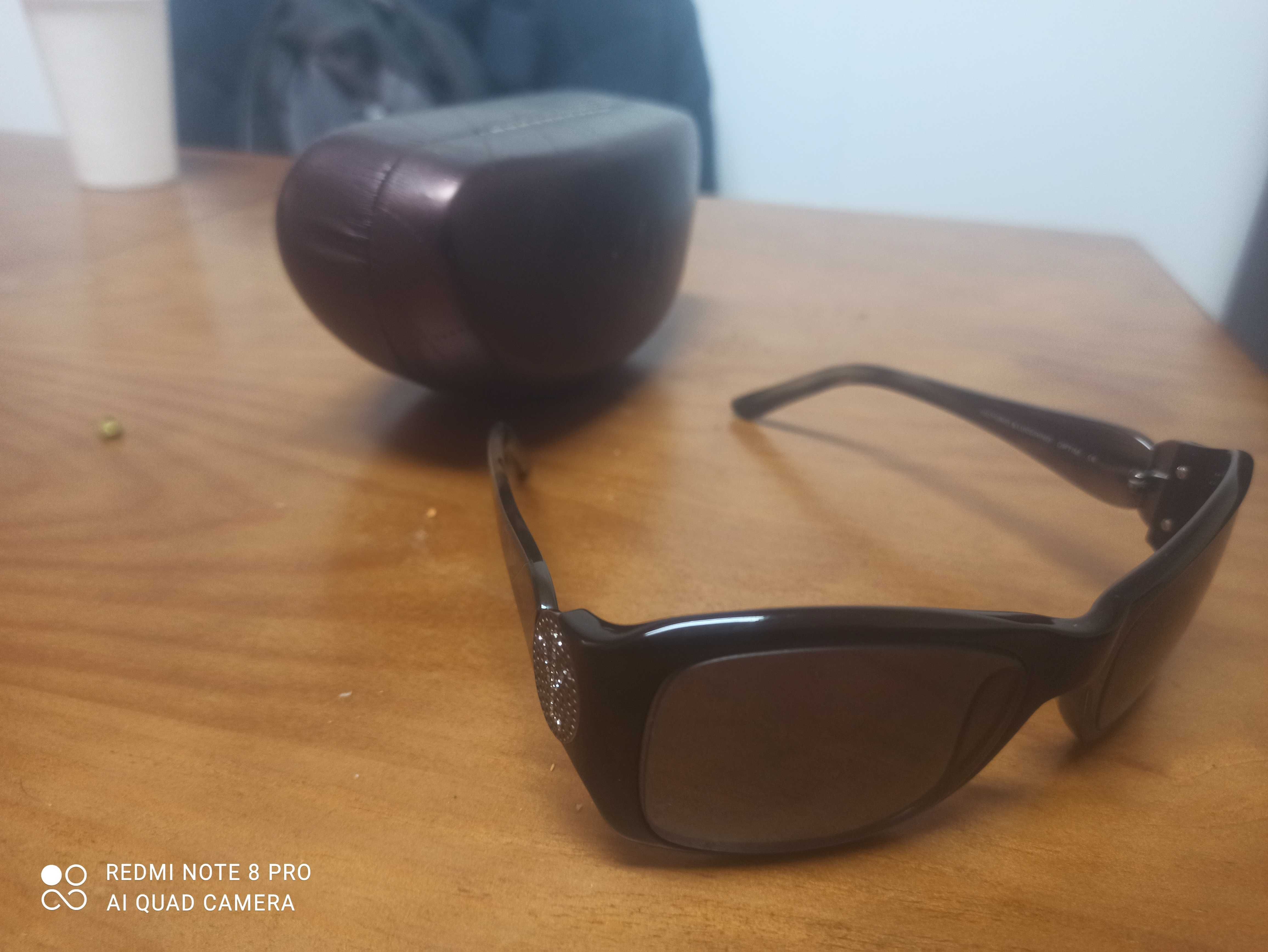 Oculos de sol Victorio & Lucchino originais
