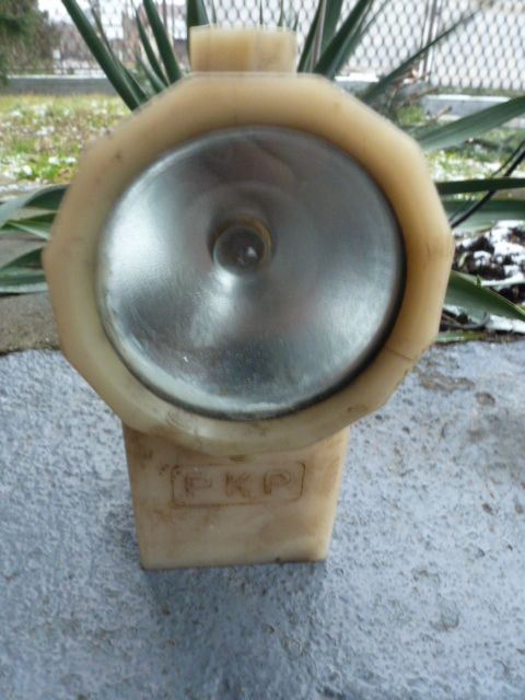 Lampa z PKP na akumulator