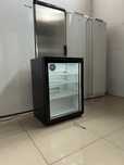 Chłodziarka pod blat na bar 85 cm 136 l poj