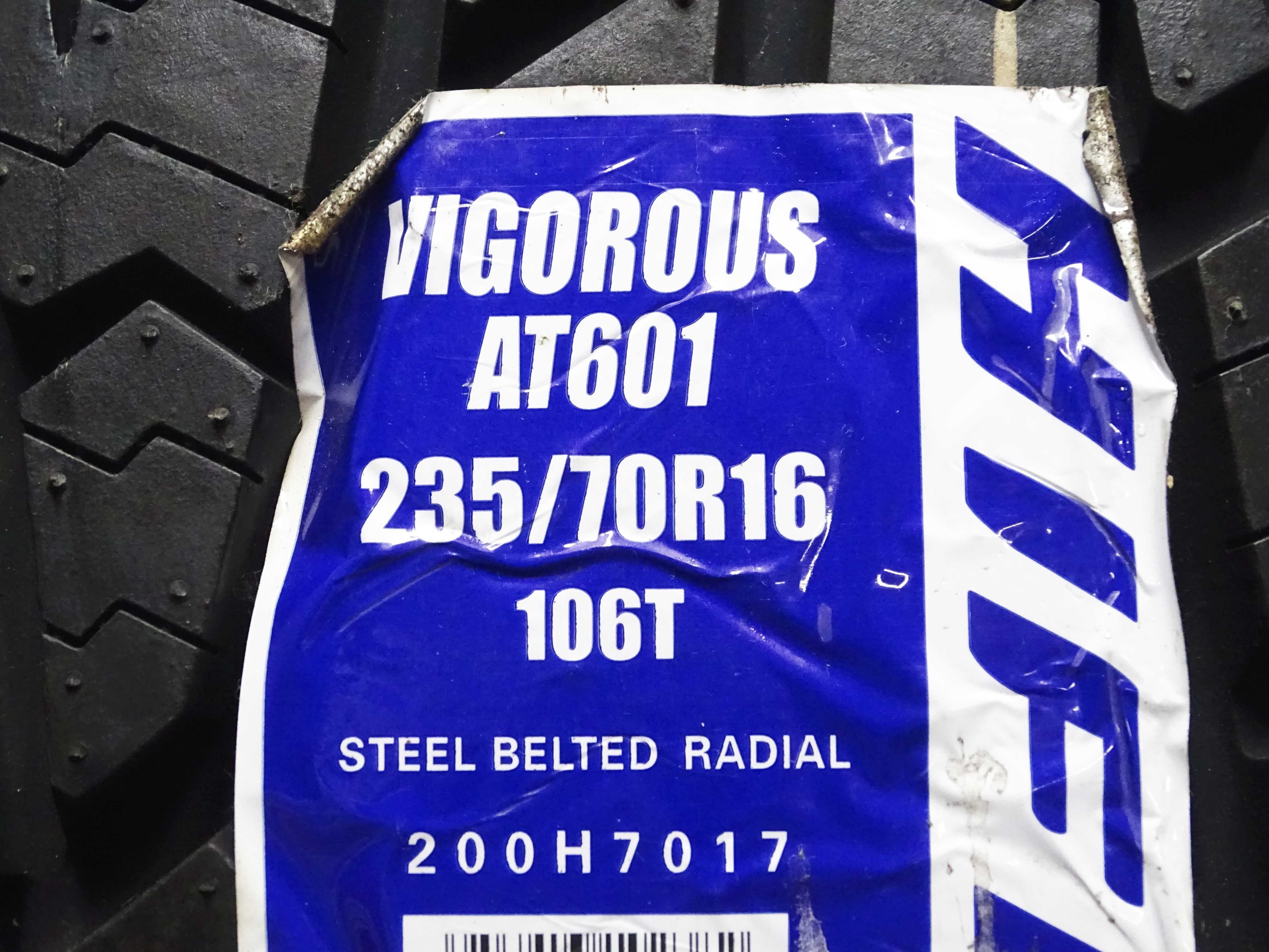 1x HIFLY 235/70R16 106T Vigorous AT601