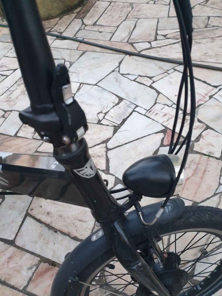 Vendese uma bicicleta eletrica Tilt 500 versão inglesa