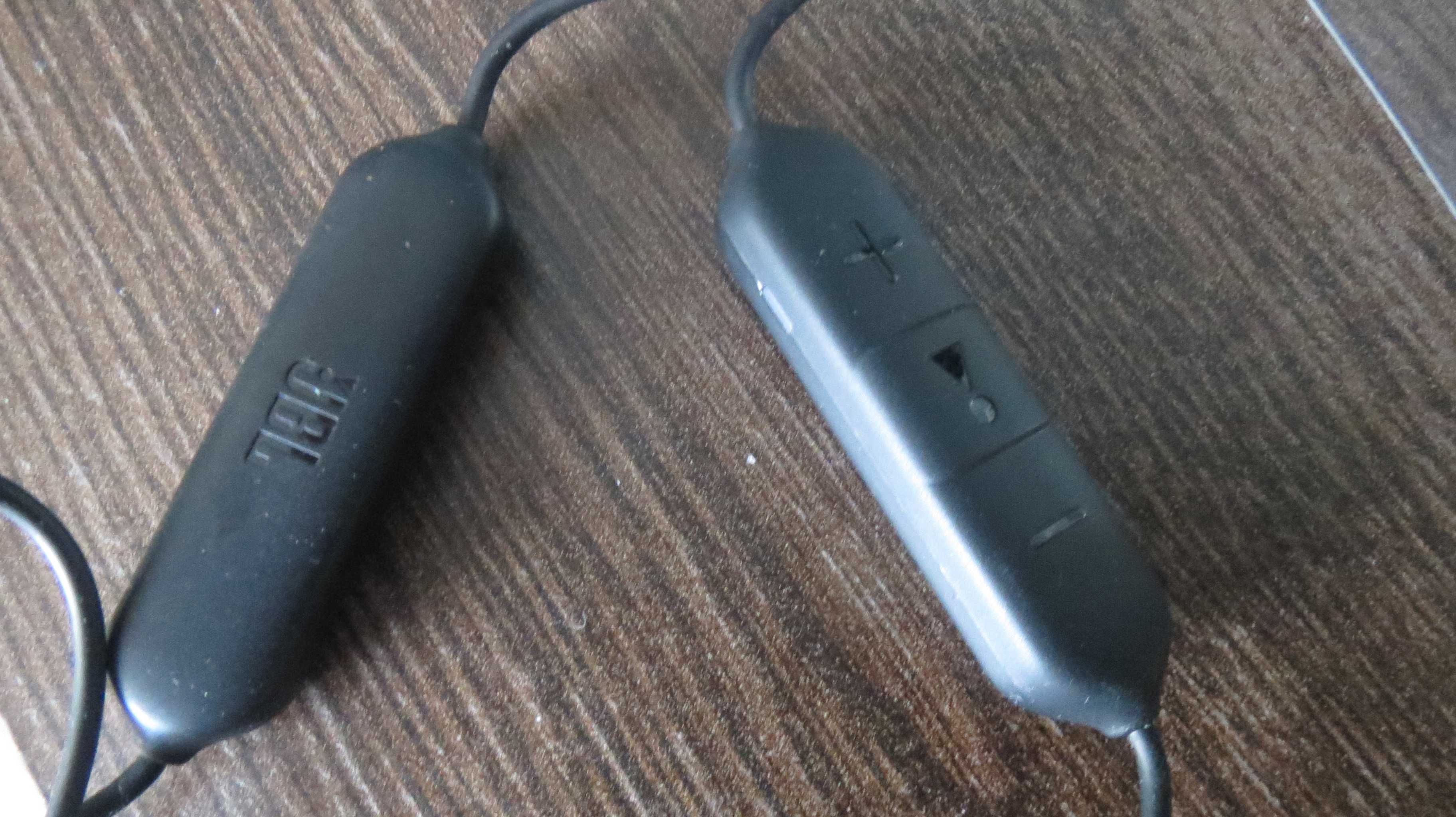 Słuchawki dokanałowe JBL Endurance Run 2