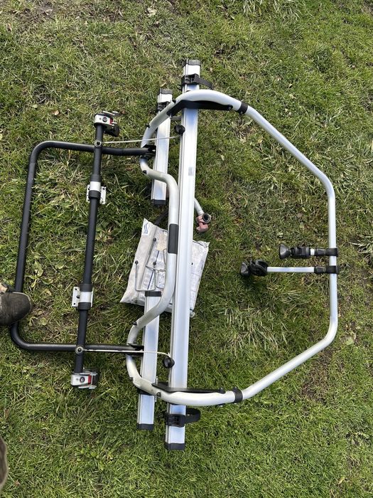 Thule Superb SV bagażnik na dyszel kempingu