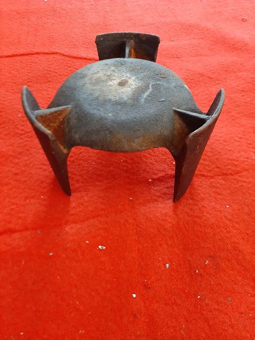 Suporte pé ferro fundido para vaso