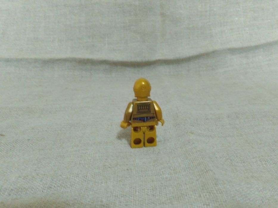 Lego фигурка C-3PO из набора 9490 droid escape