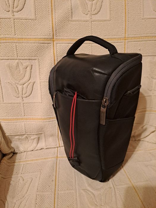 Kabura Manfrotto na aparat fotograficzny z obiektywem