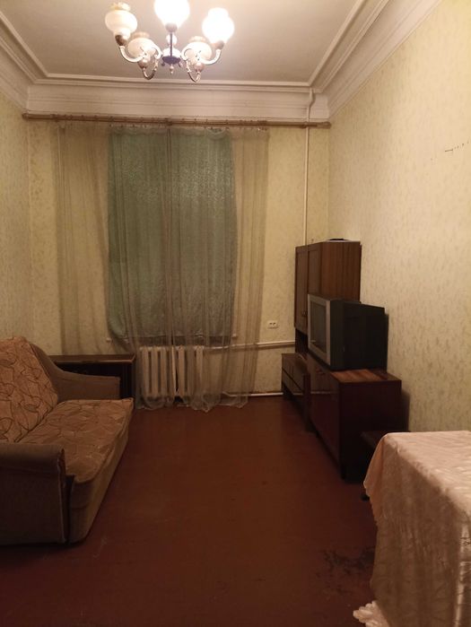 Сдам комнату в коммуне  ЦЕНТР ул.Кузнечная/Лютеранский пер.