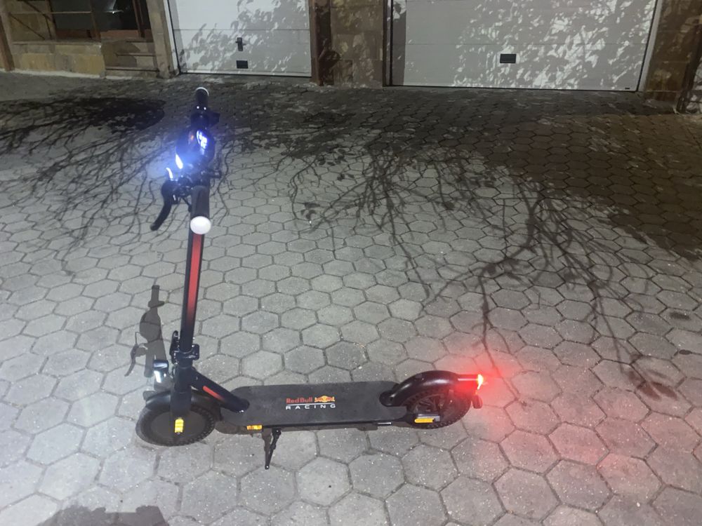Vendo trotinete eletrica