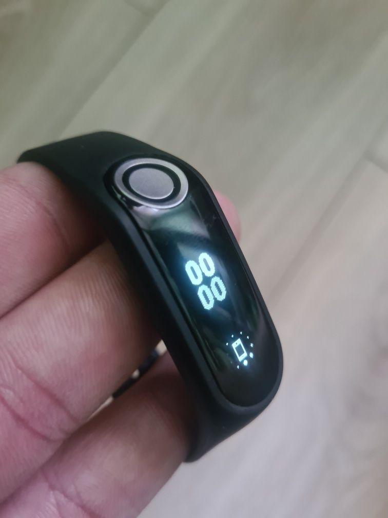 Zegarek tomtom model 1ATOO