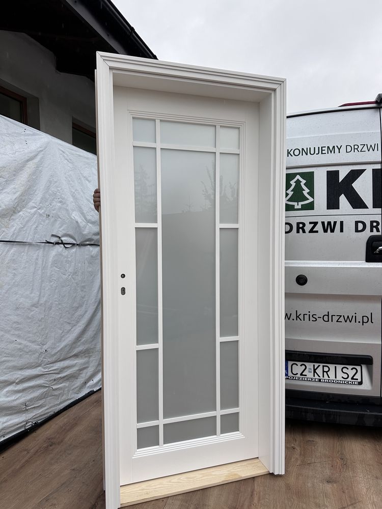 Drzwi wewnętrzne drewniane białe Angielskie Na każdy wymiar Montaż