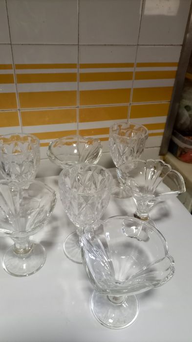 Taças grandes para sobremesas