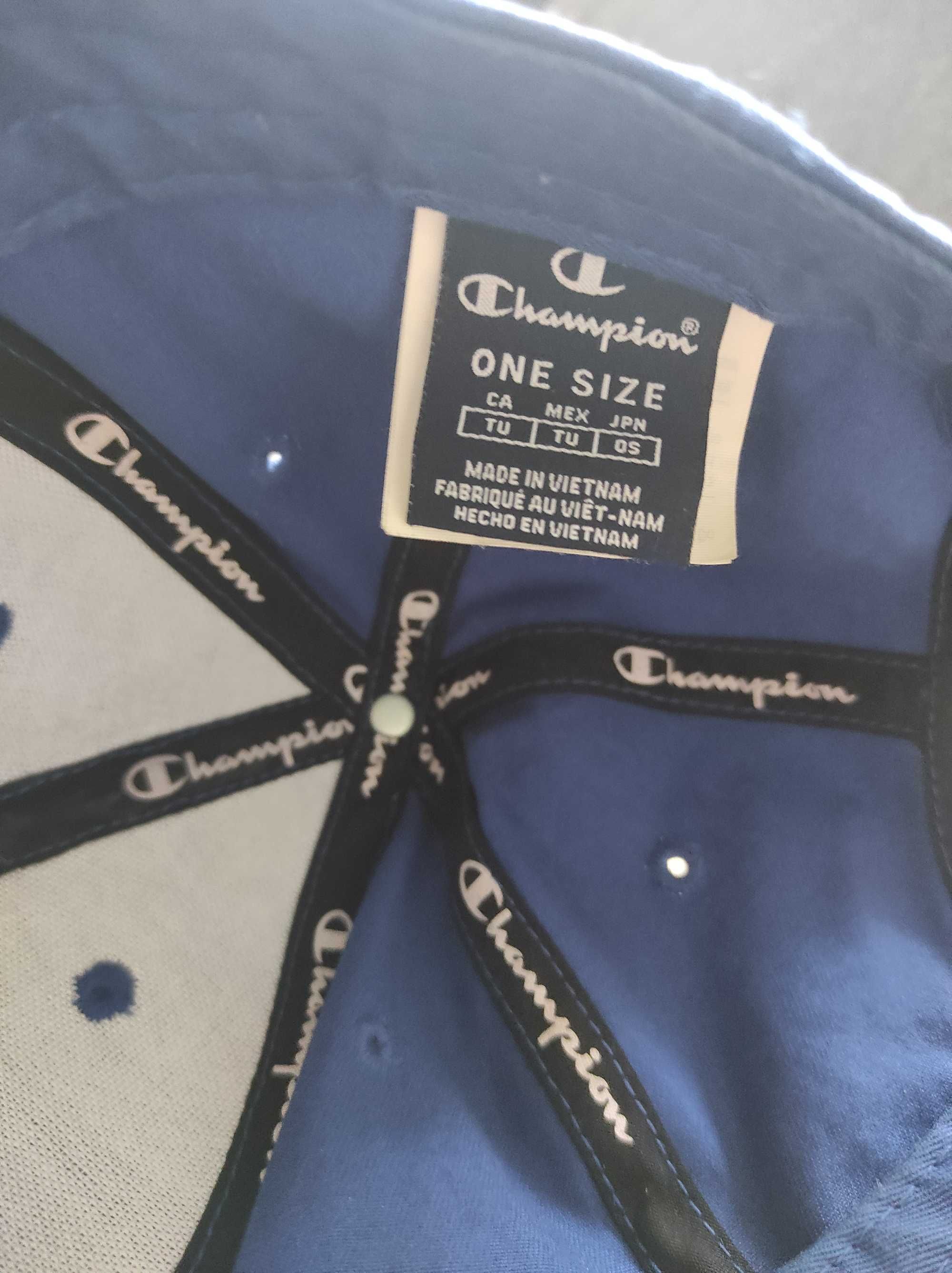 Czapka z daszkiem Champion One Size niebieska regulowana stylowa