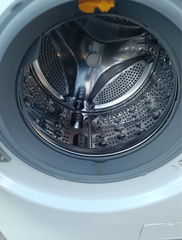 Продам Пральну Машину Bosch WAJ280H0 Німеччина.Доставляю