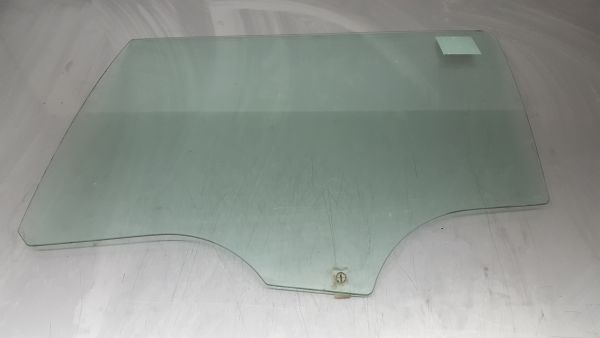 Vidro porta trás esquerdo MAZDA 6 Station Wagon (GY)