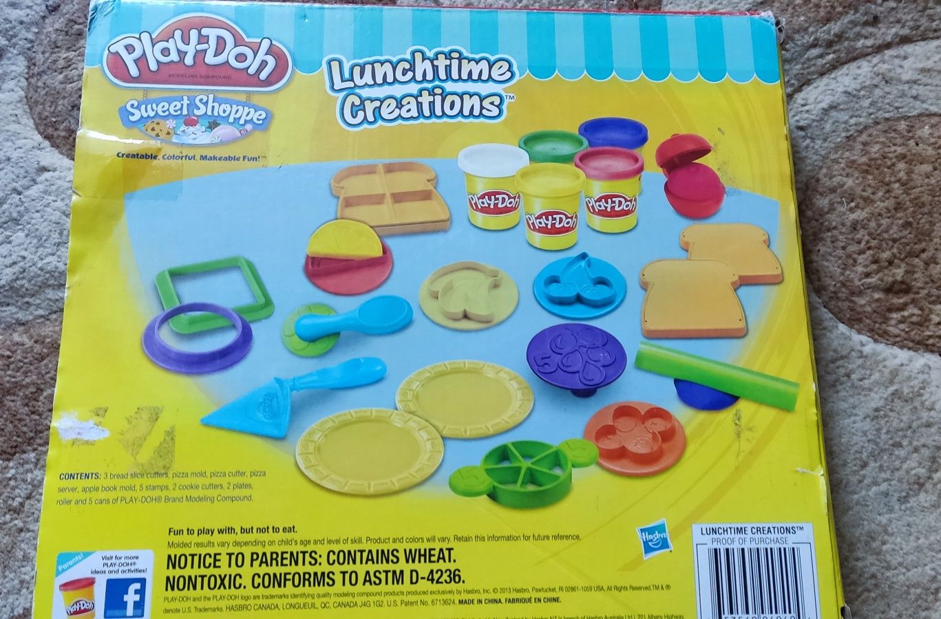 Наборы для игры с пластилином Play doh