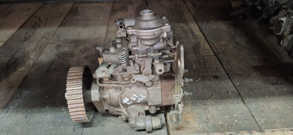 Bomba injectora bosch 1.9 td psa