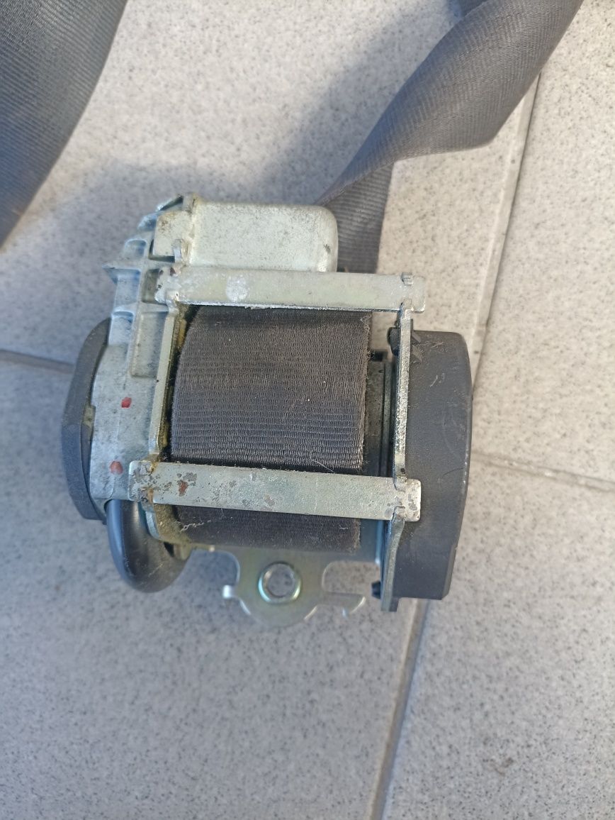 Pas bezpieczeństwa prawy przód Citroen C4 3d