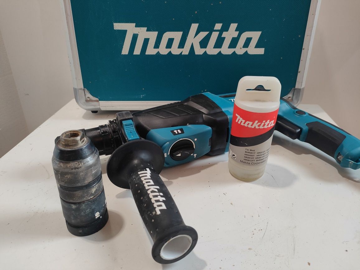 Makita HR 2631FT AVT  młot udarowy młotowiertara udarowa SDS-PLUS z po