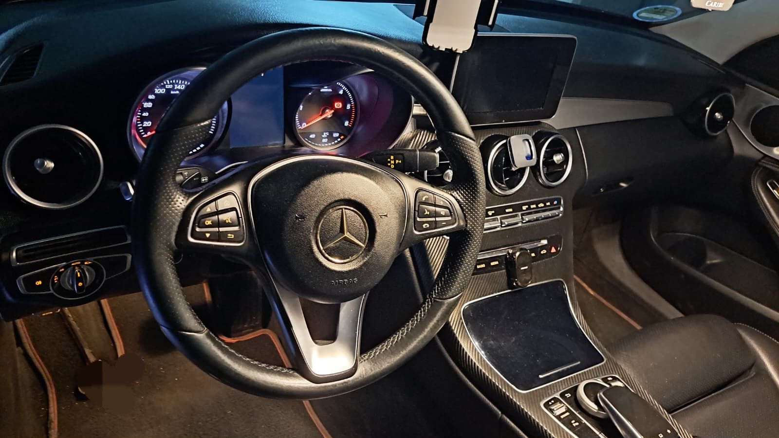 C 250 Mercedes-Benz TETO Panorâmico top de gama