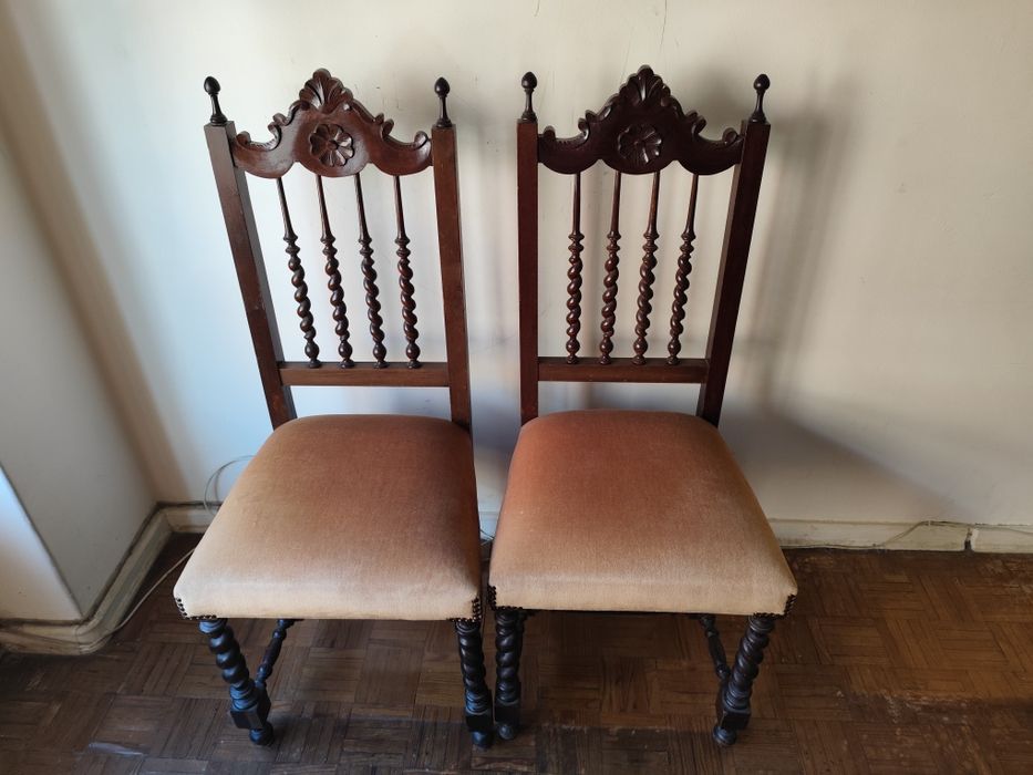 2 Cadeiras de quarto