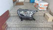 Lampa przednia prawa FORD RANGER XENON z ledem