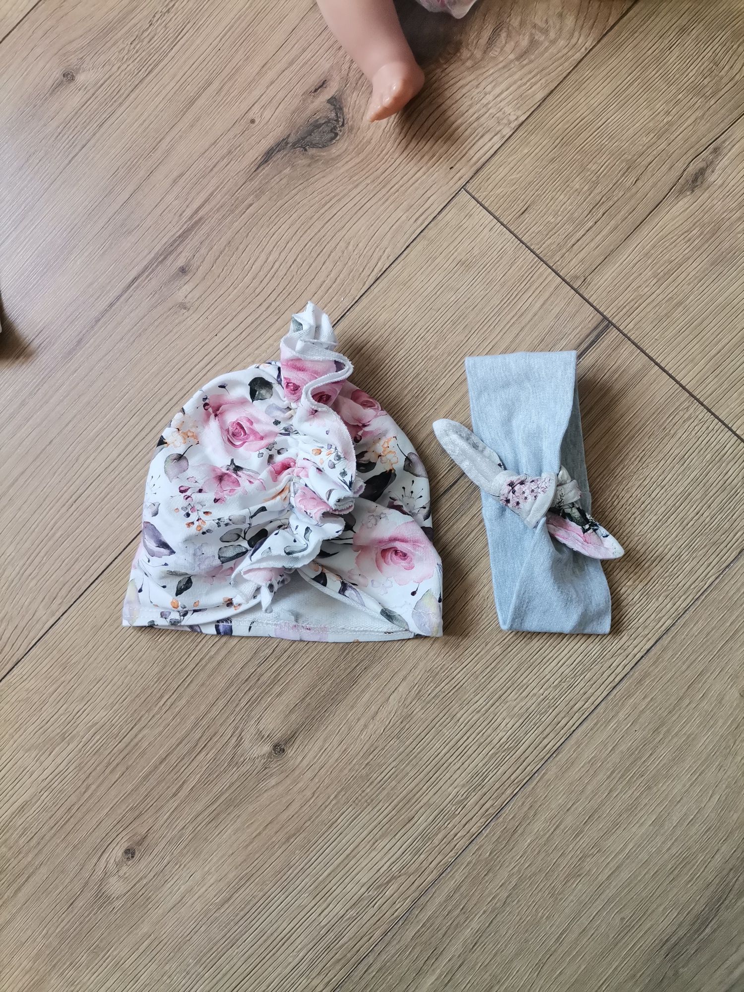 Zestaw czapka i opaska 2-3 latka