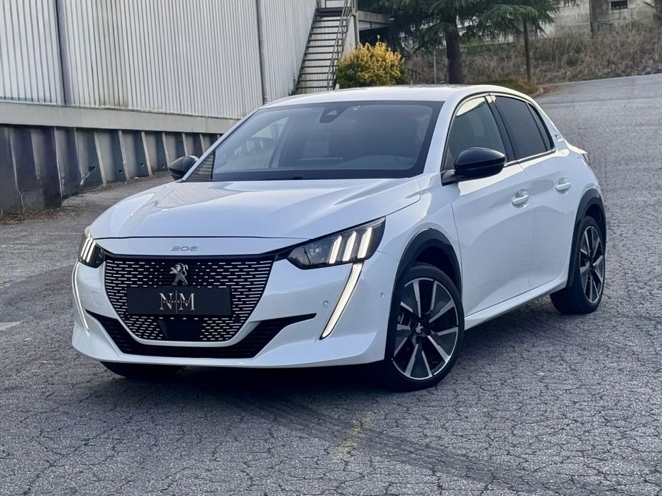 Peugeot e-208 50 kWh GT