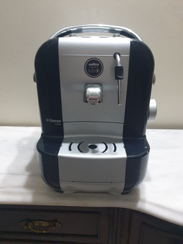 Máquina de café Lavazza Mio,cápsulas