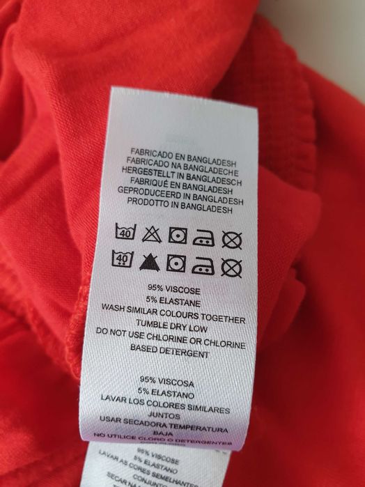 Spódnica Długa Maxi Na Gumce Czerwona Lejący Materiał S