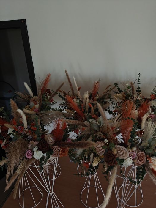 stojaki ślubne weselne boho dekoracje rustykalne na stoły