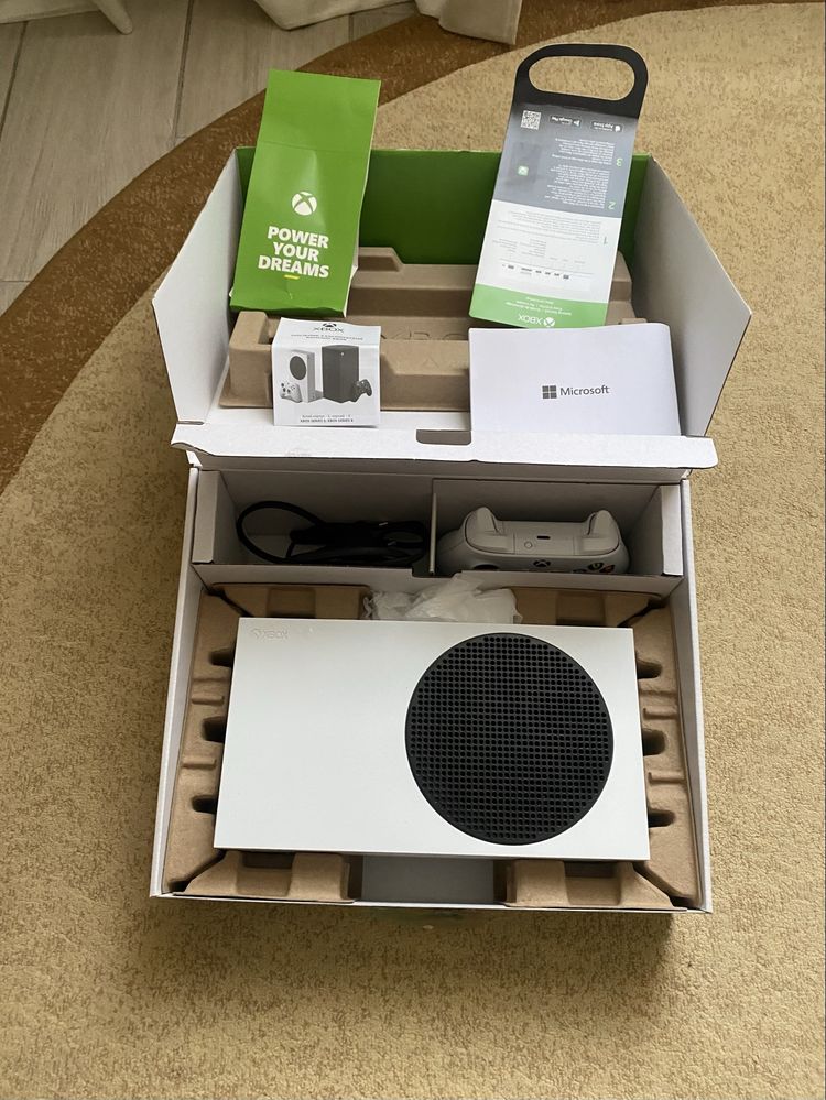продам Xbox series S