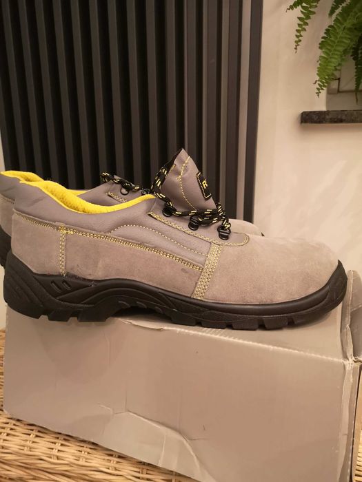 Półbuty ochronne S1P r.49