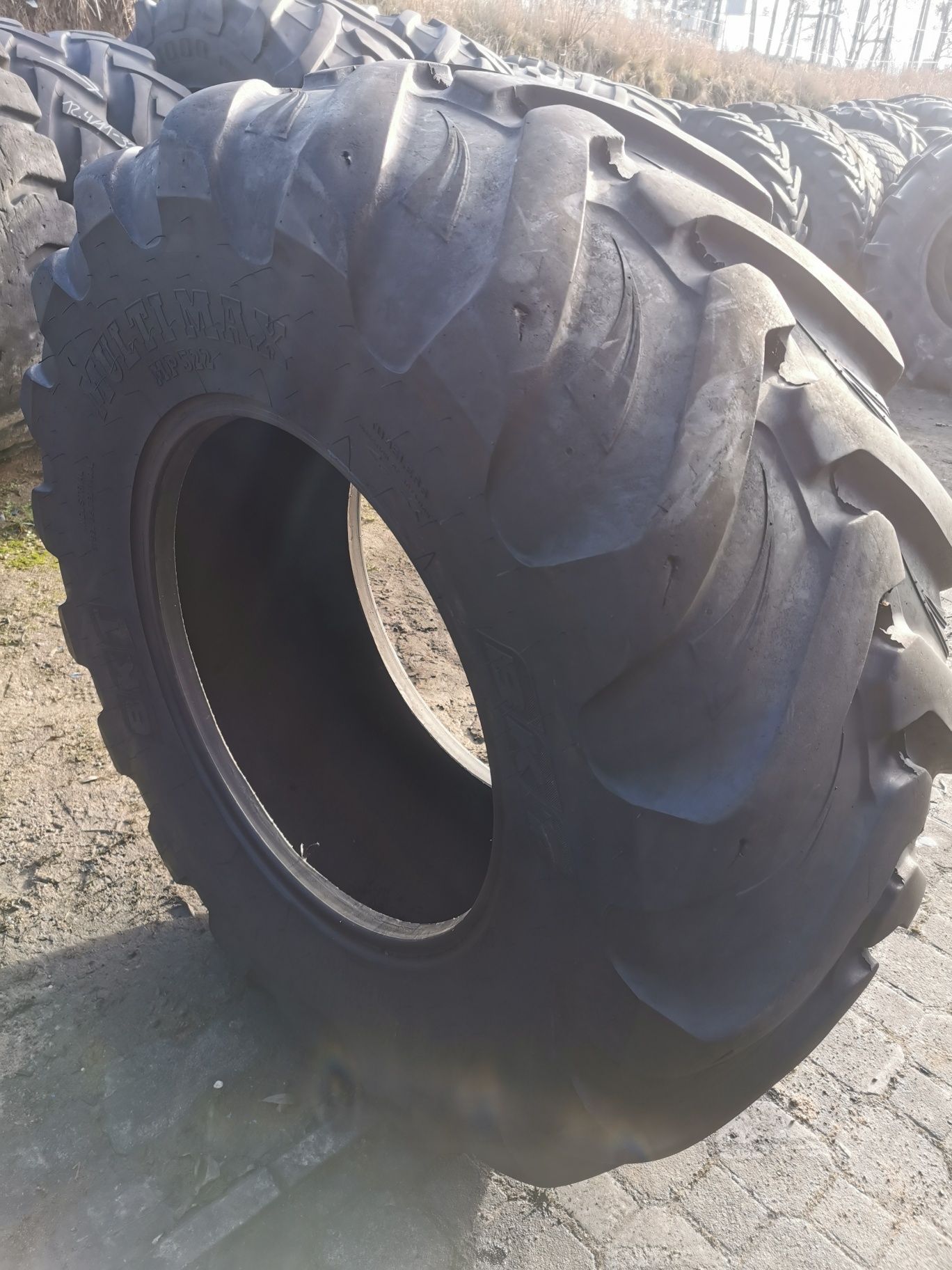 Opona 460/70R24 ( 17.5R24 ) BKT Multi Max MP522