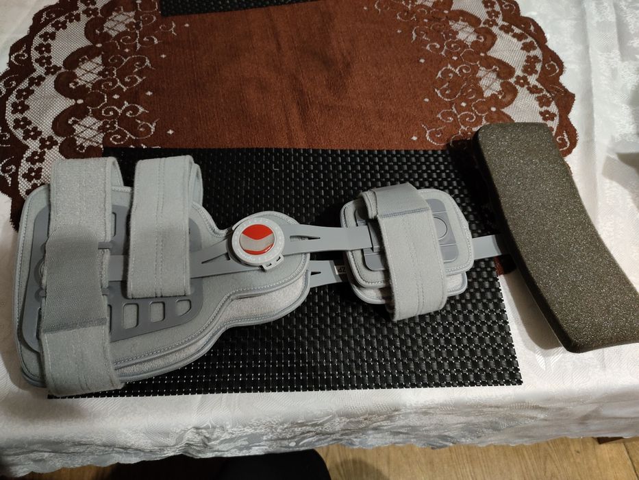 Orteza kolano prawe rozmiar s