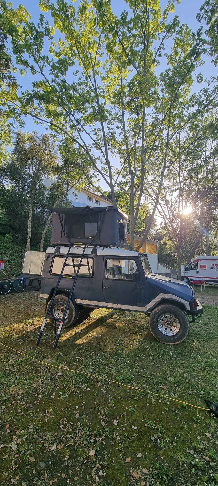 Tenda de tejadilho 1.90 por 1.40