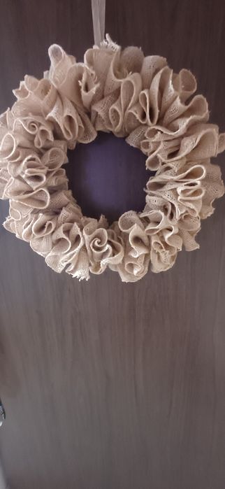 Wieniec na drzwi świąteczny z juty. Boho styl. Średnica ok.40/42 cm.