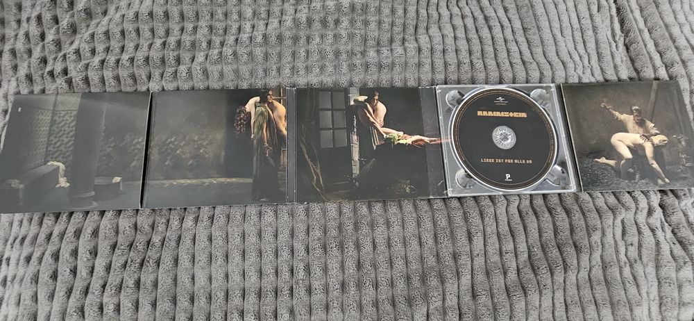 Rammstein  - Liebe ist fur Alle da.