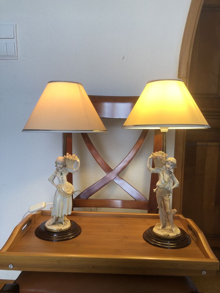 Conjunto Candeeiros com Figuras em Marfinite