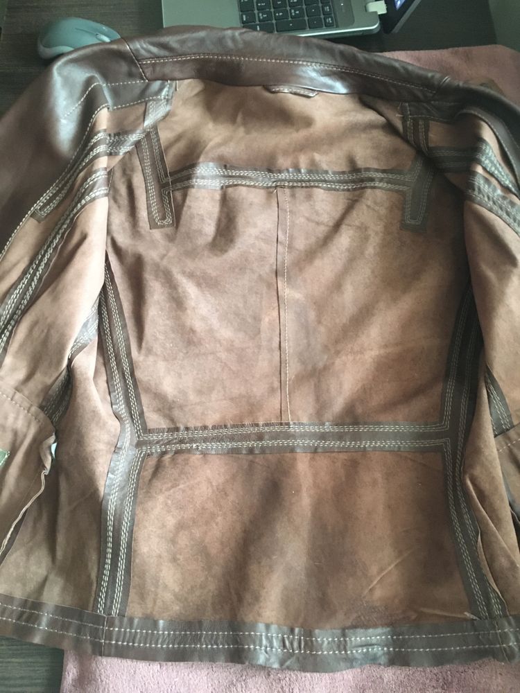 Продам кожаный пиджак