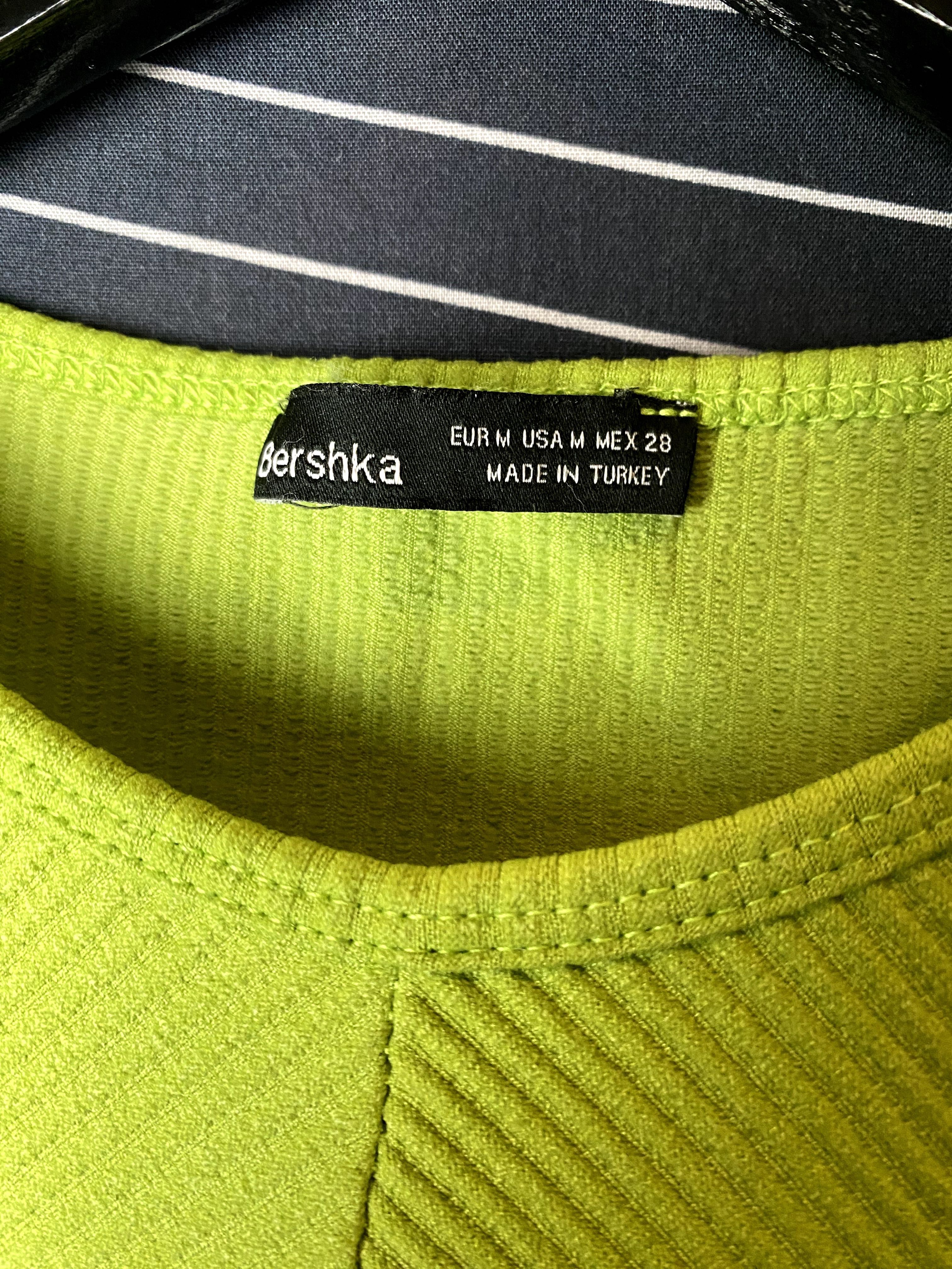 Боді Bershka яскраво зелений, новий
