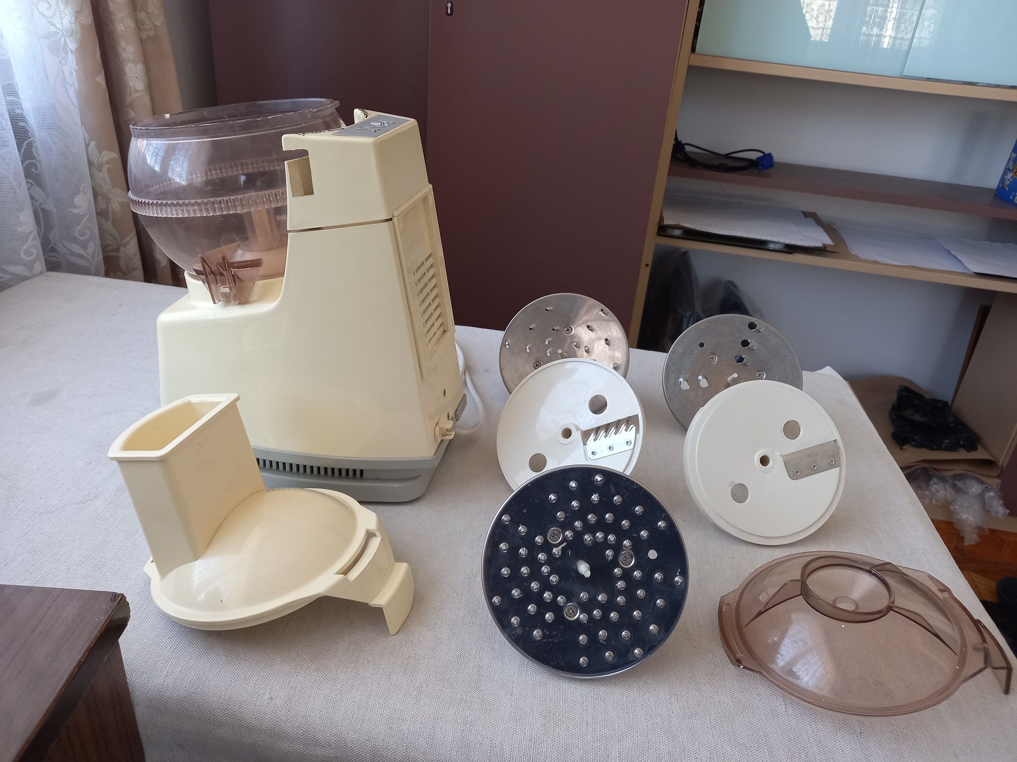 Robot kuchenny RONIC