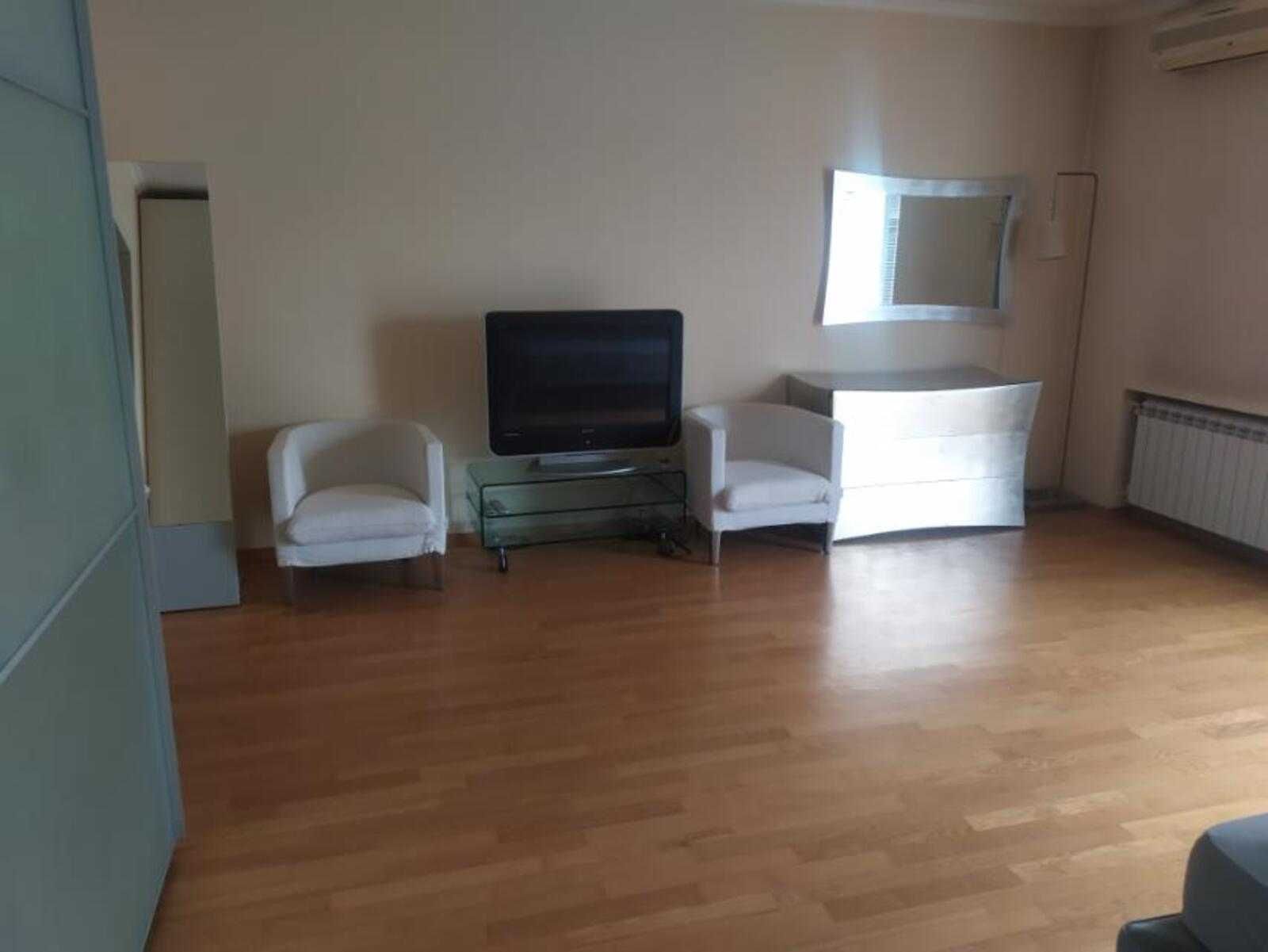 Продам 3ком квартиру на Рабочей