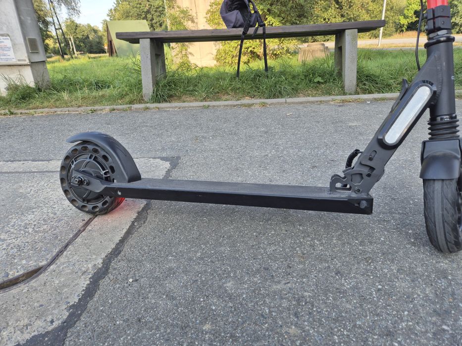 Hulajnoga elektryczna