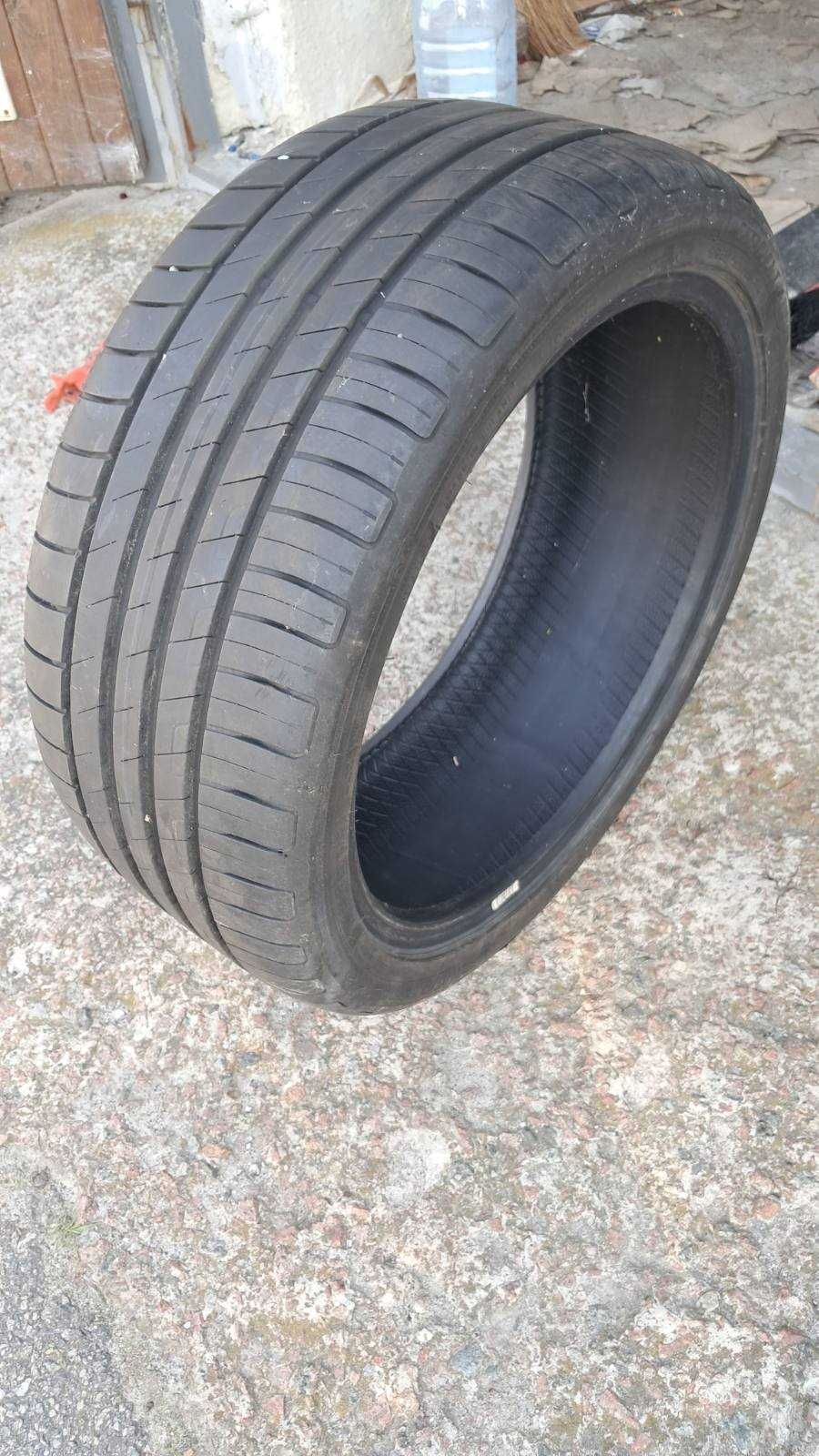 літня шина Goodyear _ 225/40R18 92W XL