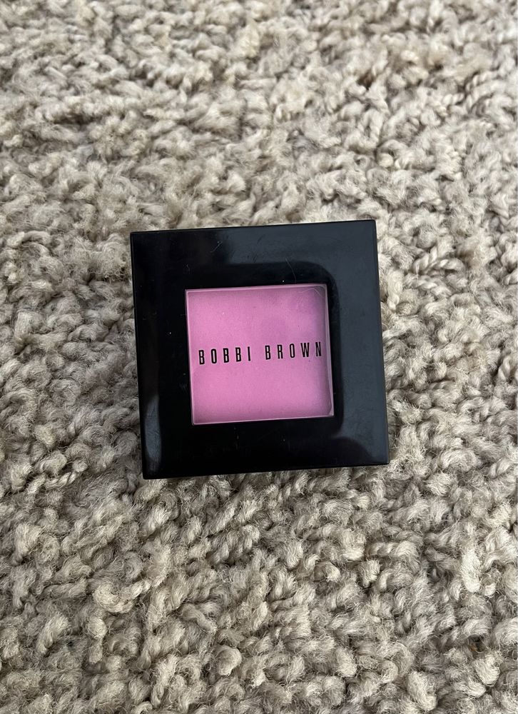 Bobbi Brown 9 Pale Pink róż do policzków