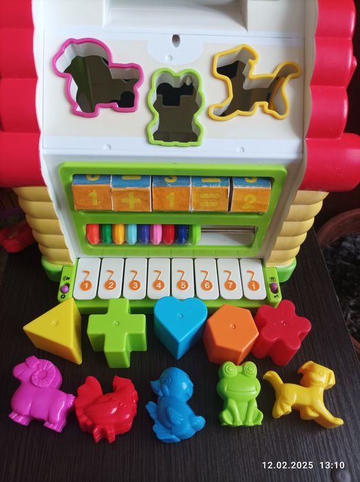 Іграшка   "Будиночок"