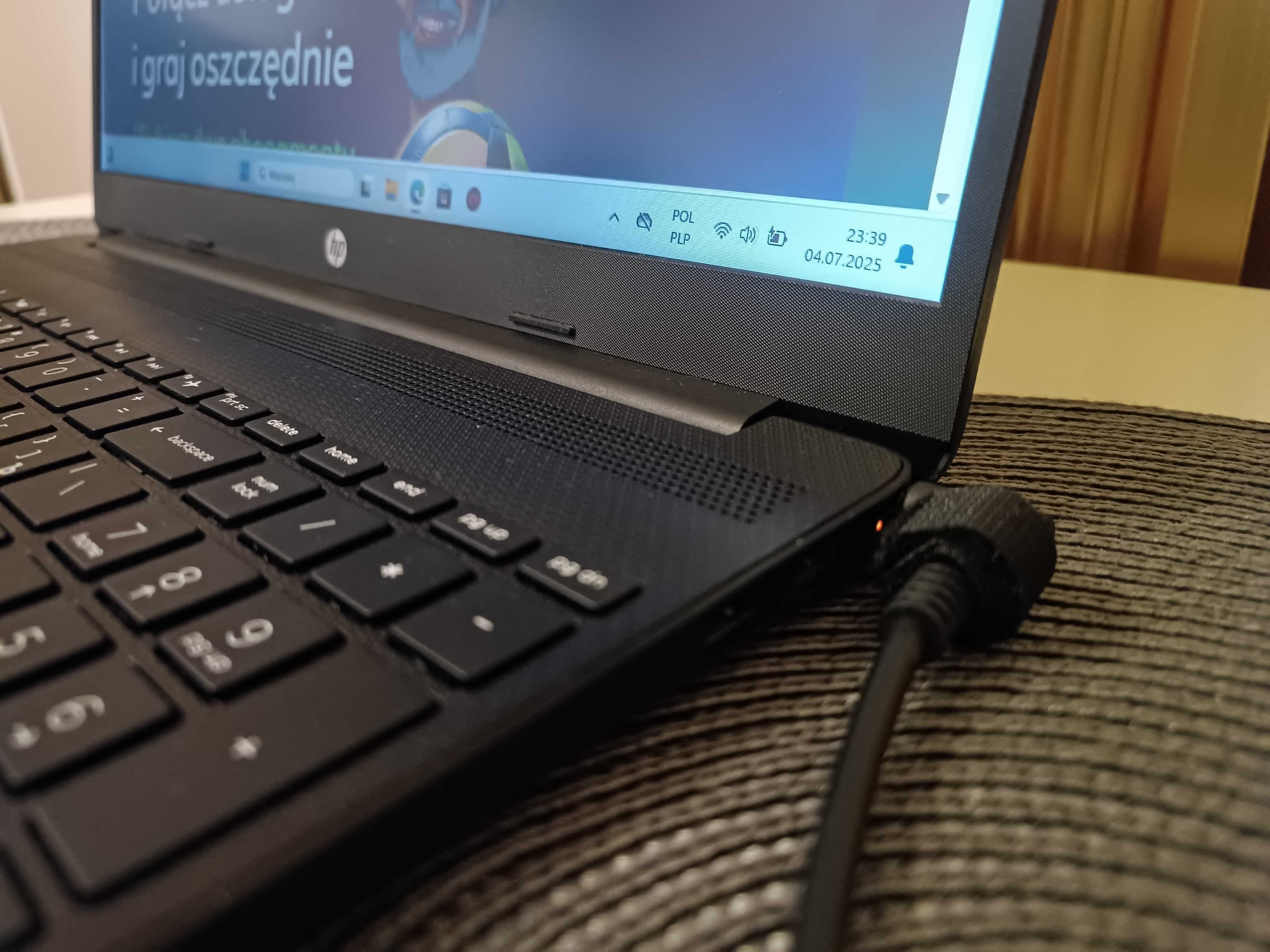 Laptop HP 15s i3-1115G4 3.0 Ghz/ 12/256 GB SSD Win11 Pro, Full HD